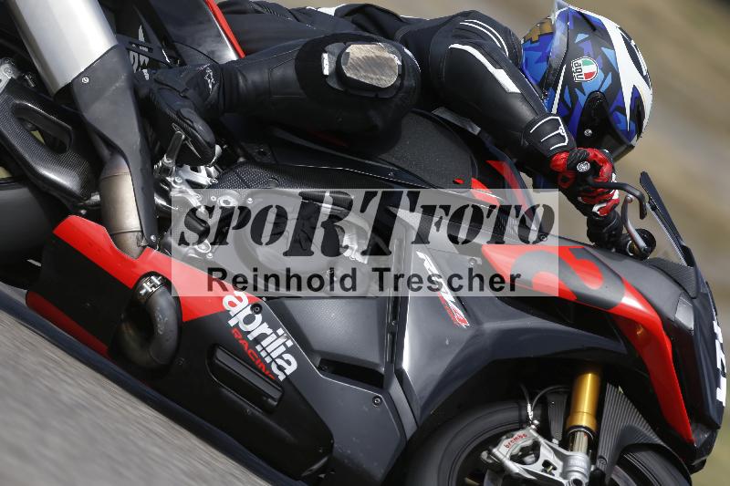 /37 09.08.2026  Pluess Motosport ADR/Freies Fahren/unklar